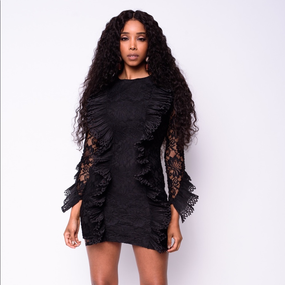 Bey Lace Peacock dress